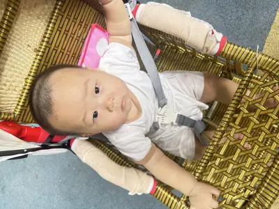 坐车出游